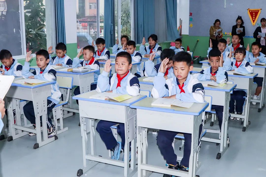 注重课堂常规 促进有效教学|| 开远行知学校小学部 “三礼教育”课堂常规评比活动 - 开远行知学校